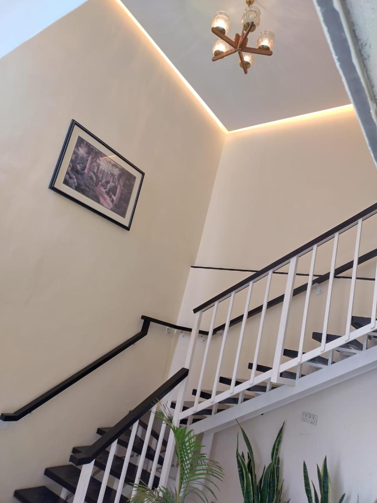 D2W Residency Suites Syokimau エクステリア 写真