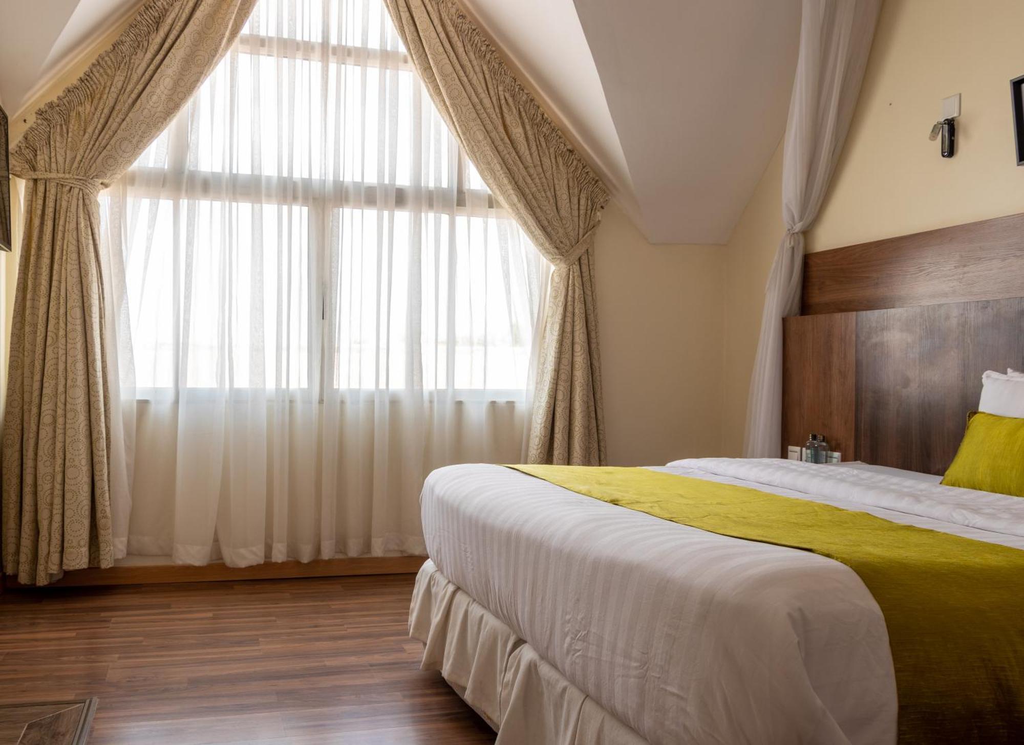 D2W Residency Suites Syokimau エクステリア 写真