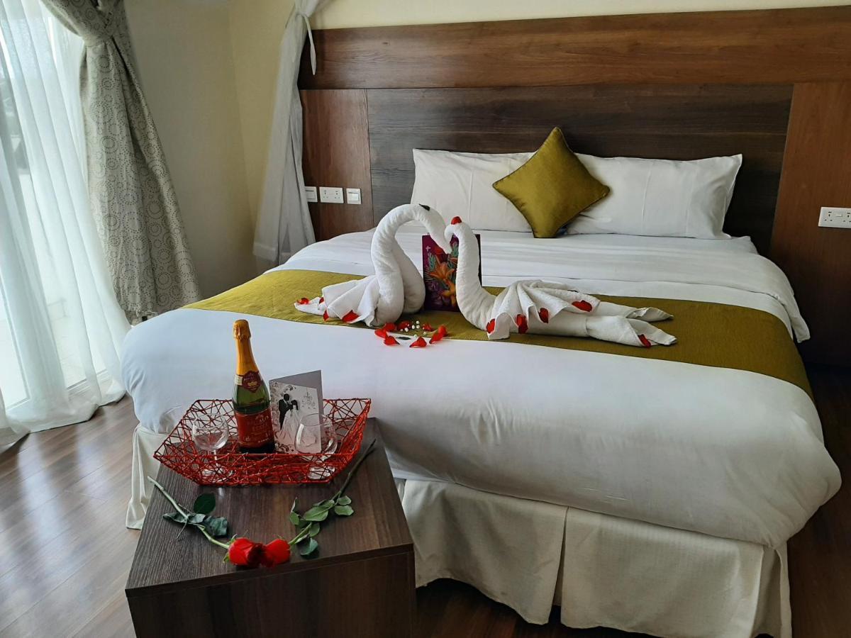 D2W Residency Suites Syokimau エクステリア 写真