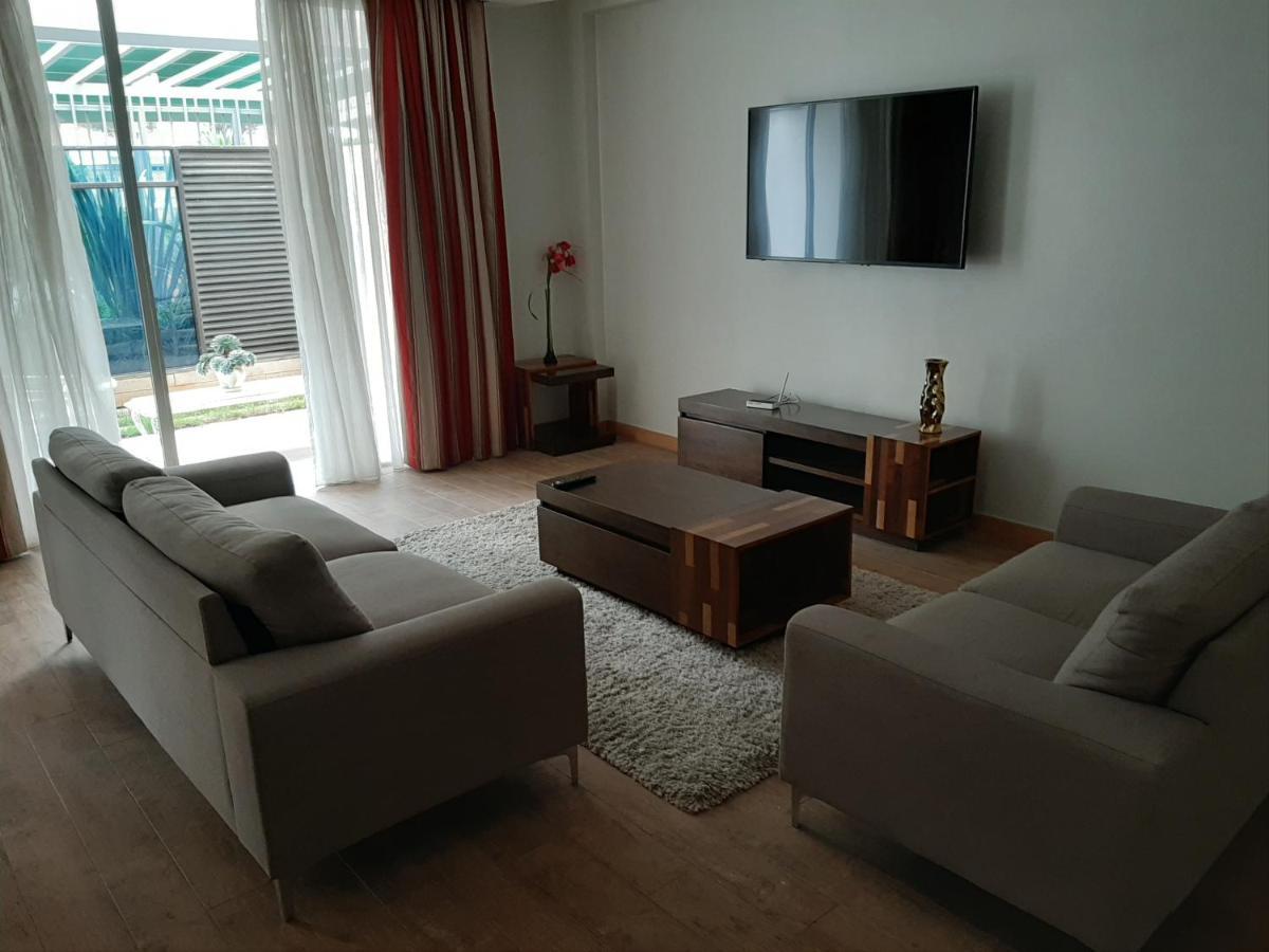 D2W Residency Suites Syokimau エクステリア 写真
